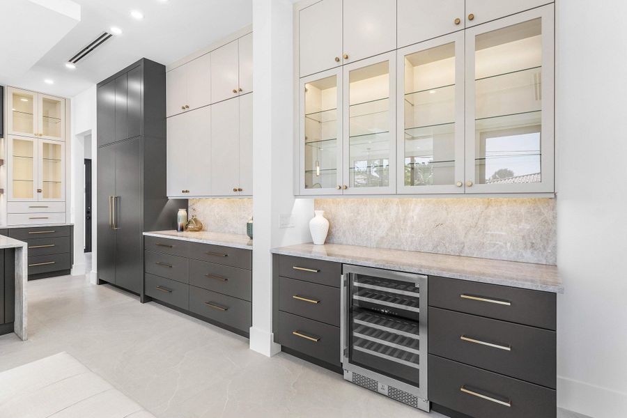 010-368ChurchillRoad-WestPalmBeach-FL-33