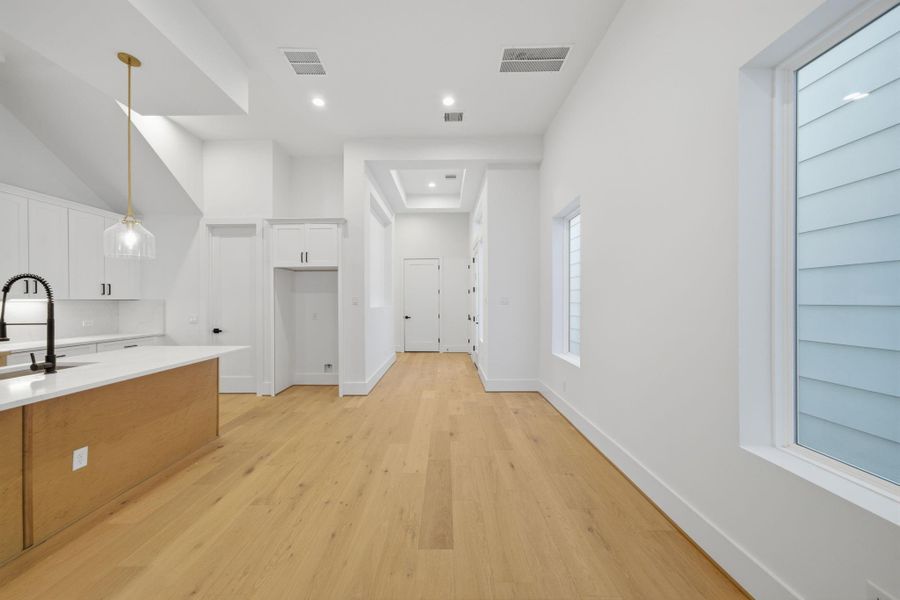 Spacious, unfurnished interior of a new home in , Houston (Image 41). Spacious, unfurnished interior of a new home in , Houston (Image 41).