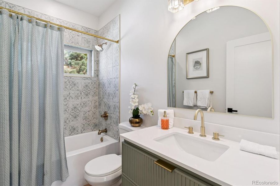 Furnished interior view inside a new home in , Denver (Image 34). Furnished interior view inside a new home in , Denver (Image 34).