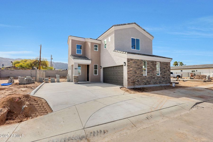 921 E Desert lot 22