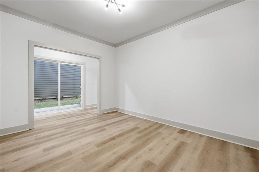 Spacious, unfurnished interior of a new home in , Athens (Image 17).