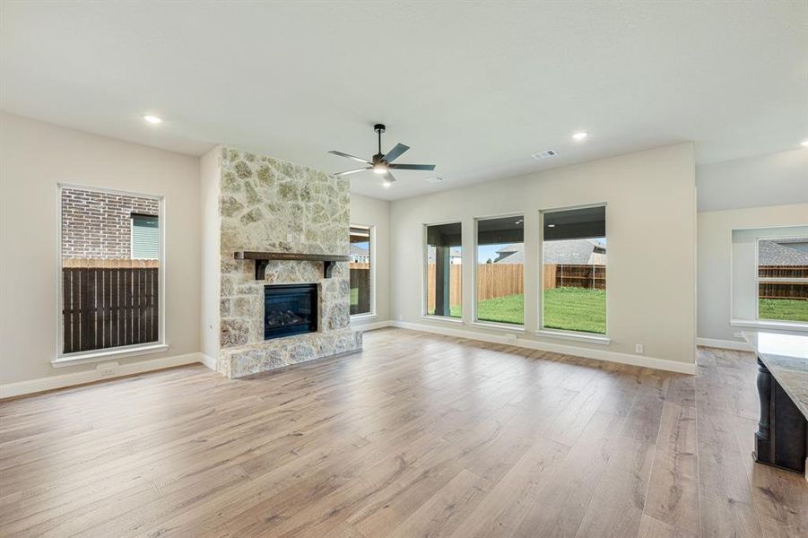 Image 33 of a home in Hampton Park. Image 33 of a home in Hampton Park.