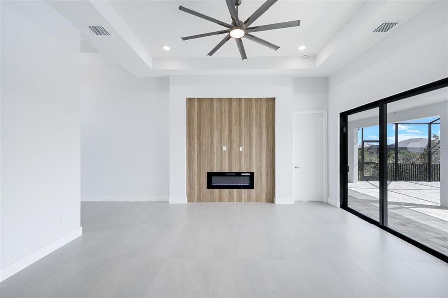 Spacious, unfurnished interior of a new home in , Port Charlotte (Image 31). Spacious, unfurnished interior of a new home in , Port Charlotte (Image 31).