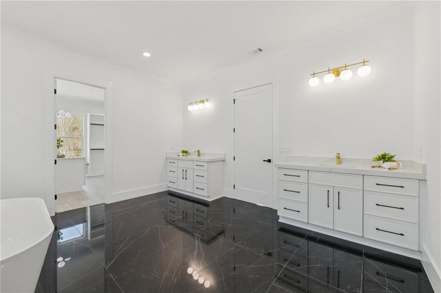 Furnished interior view inside a new home in , Grayson (Image 20).