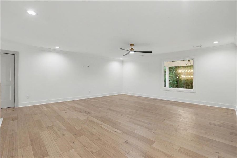 Spacious, unfurnished interior of a new home in , Gainesville (Image 37). Spacious, unfurnished interior of a new home in , Gainesville (Image 37).