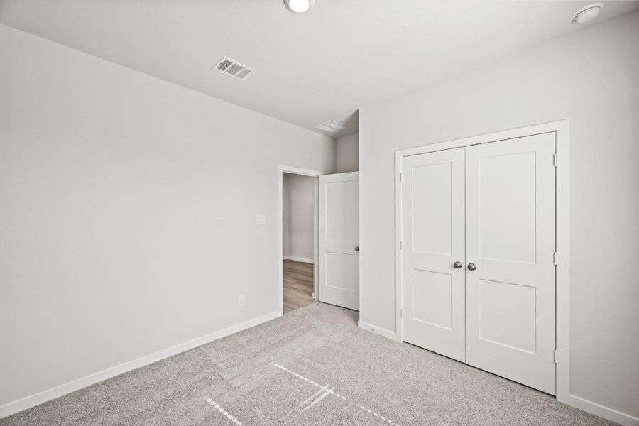 Spacious, unfurnished interior of a new home in Magnolia Springs, Montgomery (Image 23).