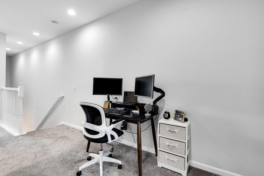 Image 33 of a home in .