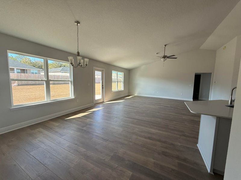 Spacious, unfurnished interior of a new home in Ashton View, Crestview (Image 9).