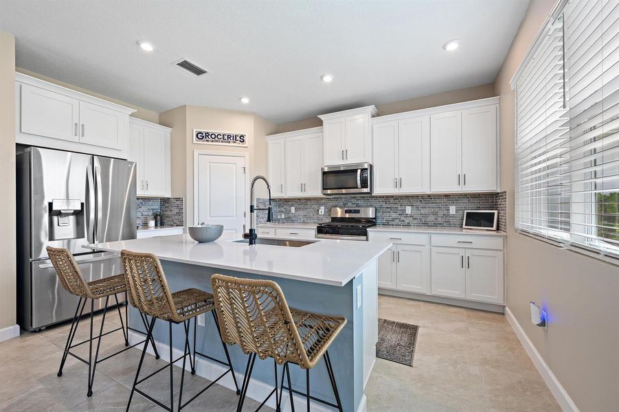 14034 SW Surina St-11