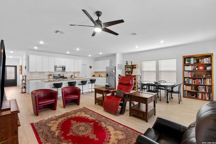 Furnished interior view inside a new home in Hidden Trails, Bulverde (Image 17).