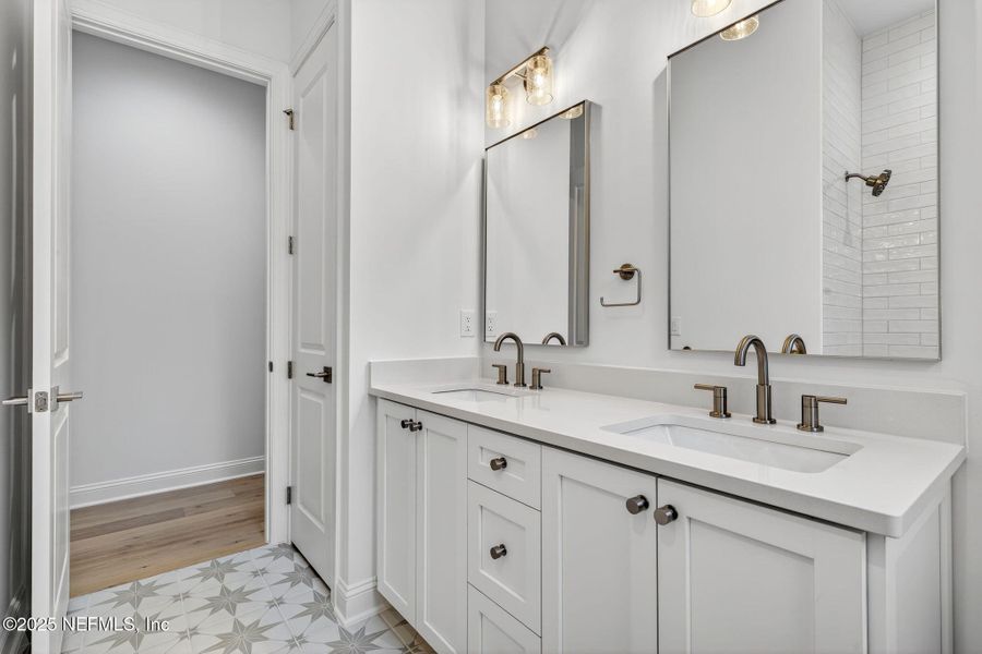 Furnished interior view inside a new home in , Ponte Vedra Beach (Image 9).