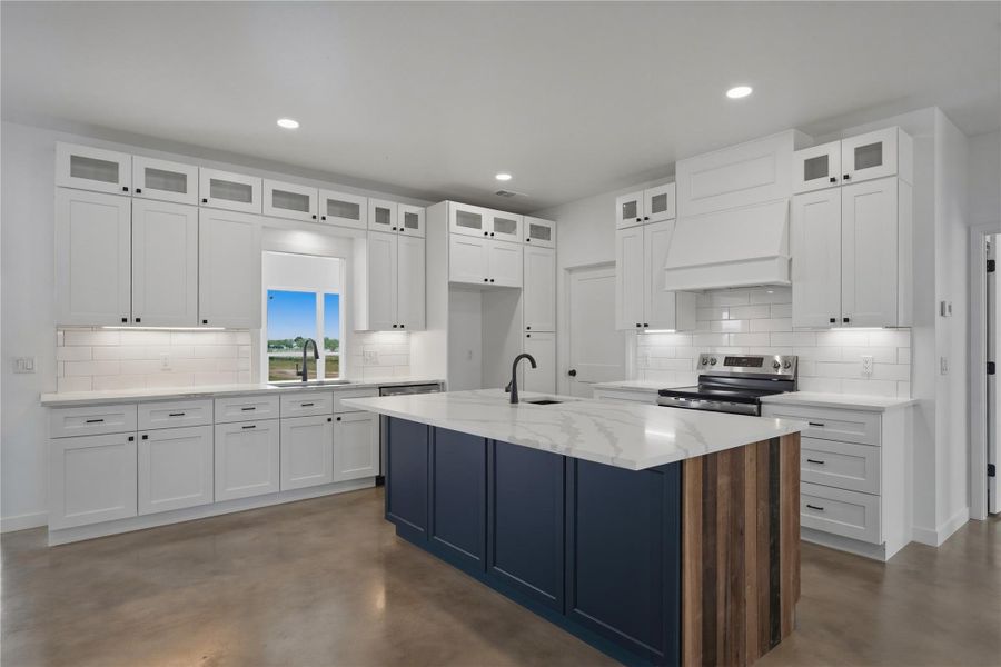 Furnished interior view inside a new home in , La Grange (Image 4).