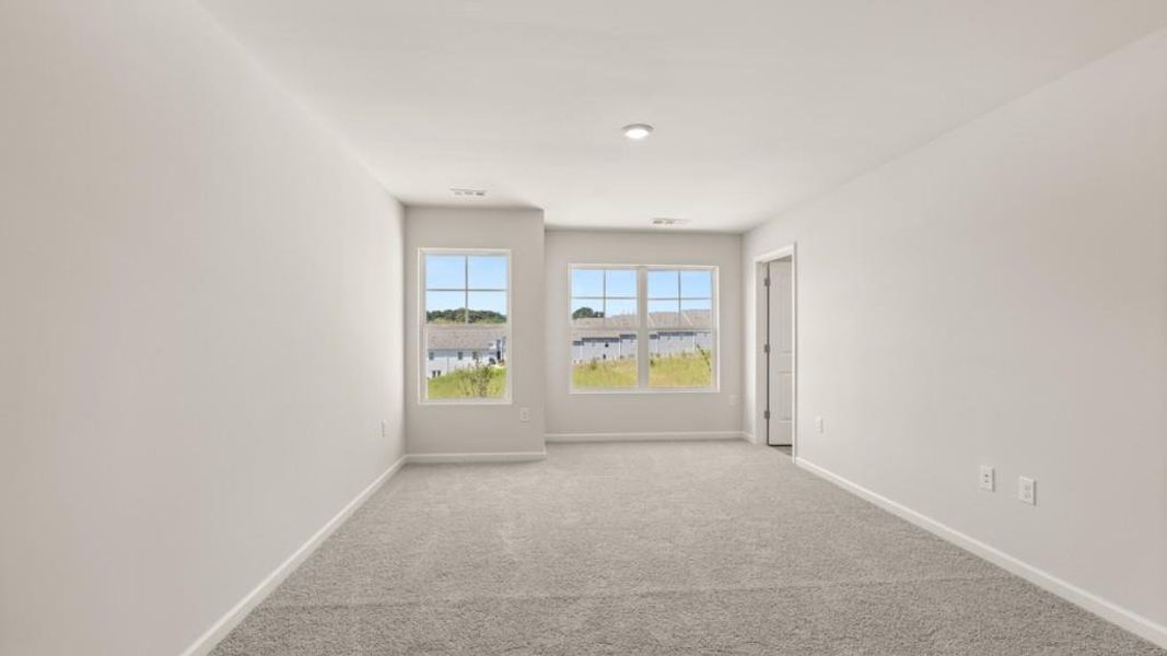 Spacious, unfurnished interior of a new home in Rolling Meadows, Jasper (Image 19).