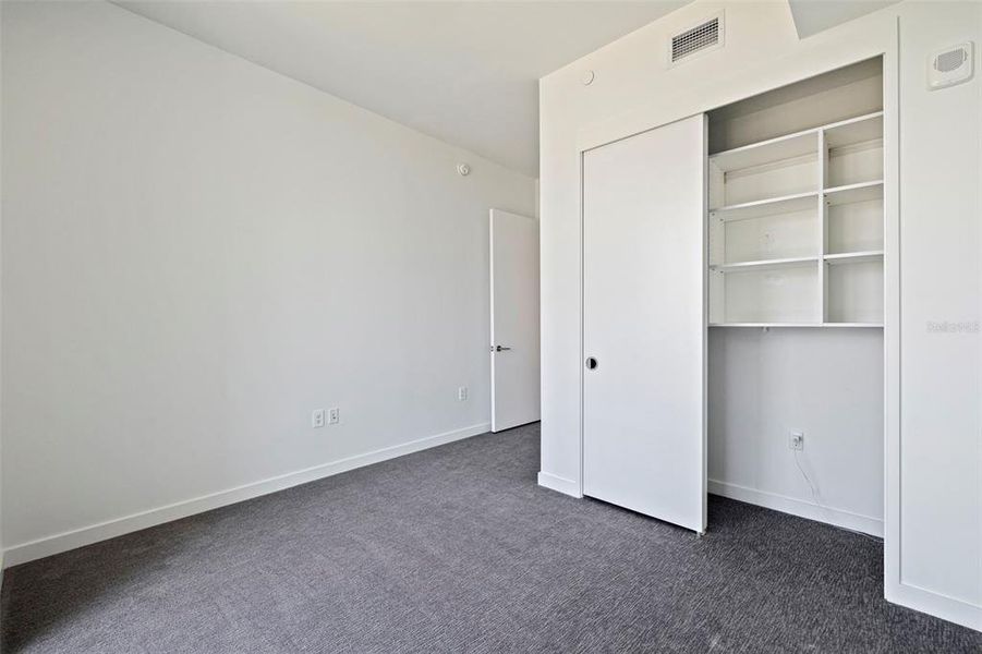 Spacious, unfurnished interior of a new home in , St. Petersburg (Image 66). Spacious, unfurnished interior of a new home in , St. Petersburg (Image 66).