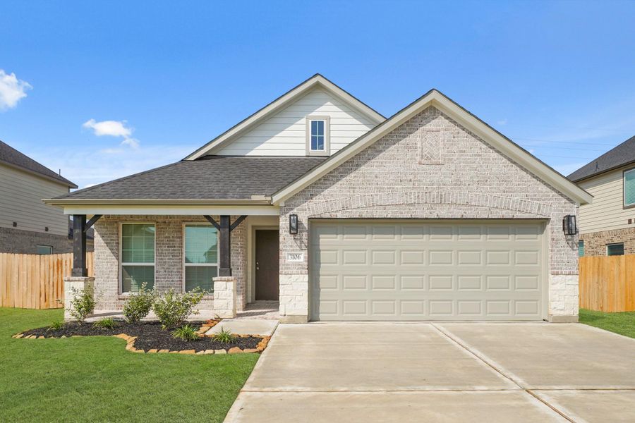 Front exterior of a new home in Briarwood Crossing, Rosenberg, TX, highlighting curb appeal (Image 1).