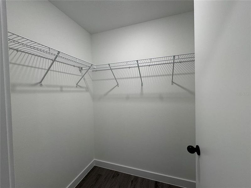 Spacious, unfurnished interior of a new home in , Kissimmee (Image 15).