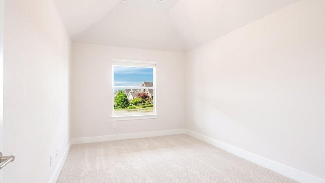 Spacious, unfurnished interior of a new home in The Abbey at Mercer Crossing, Farmers Branch (Image 29).
