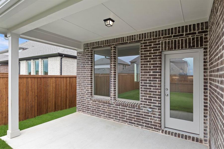 25. 3304 Red Hill - Patio 25. 3304 Red Hill - Patio