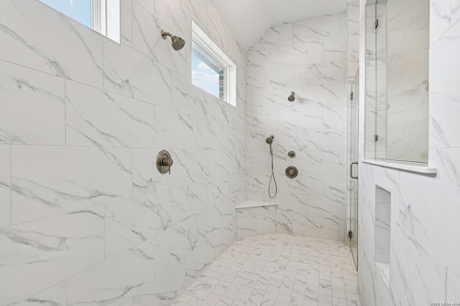 Image 56 of a home in Waldsanger.