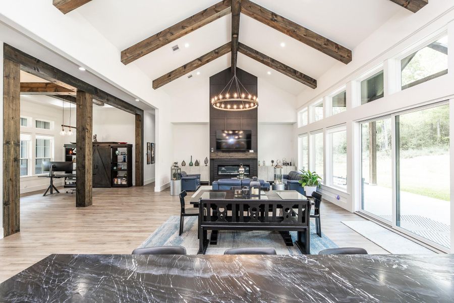 Community amenities in , Willis (Image 41).