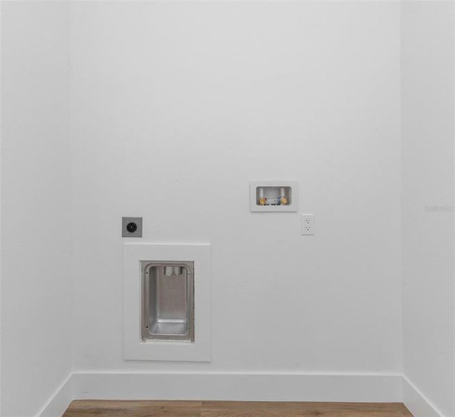 Spacious, unfurnished interior of a new home in , Dunedin (Image 39).