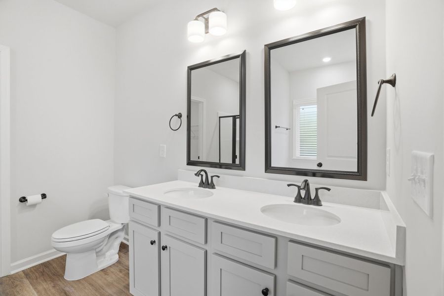 Furnished interior view inside a new home in Broadway Lake, Anderson (Image 10). Furnished interior view inside a new home in Broadway Lake, Anderson (Image 10).