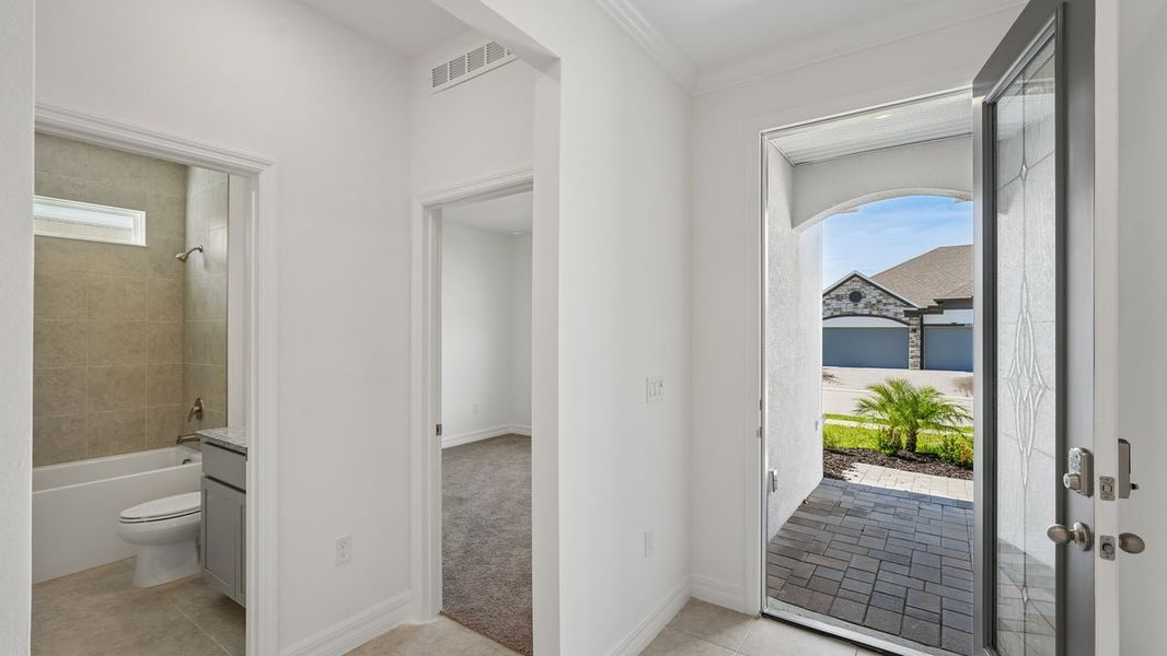 Spacious, unfurnished interior of a new home in Heritage Station, Punta Gorda (Image 21).