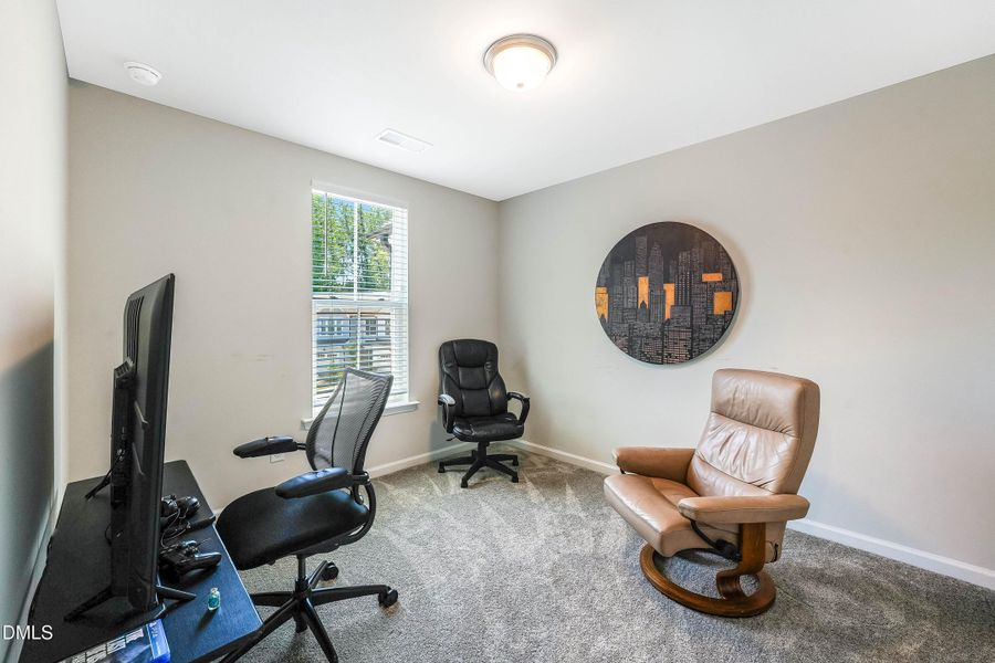 616 Glen Clova Dr-25