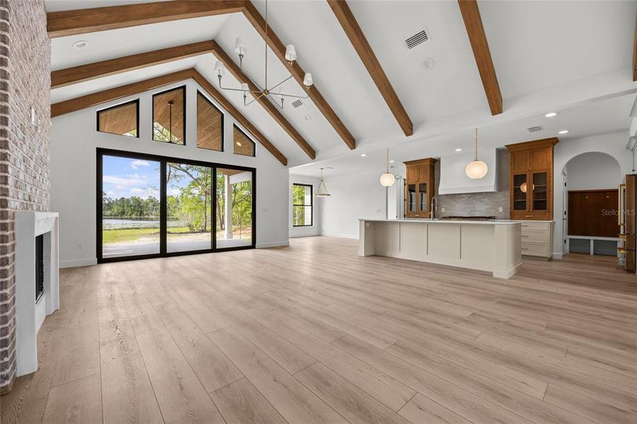 Image 44 of a home in .