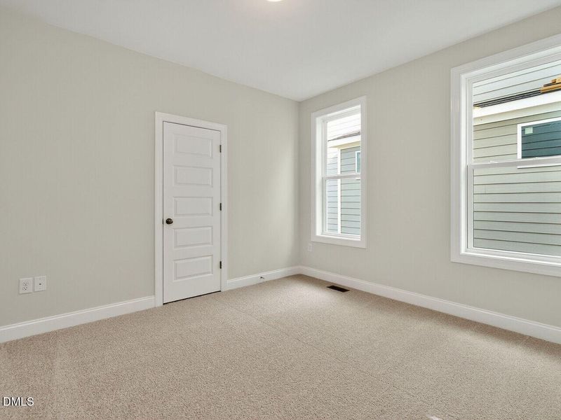 016-1280x960-photo 016-1280x960-photo