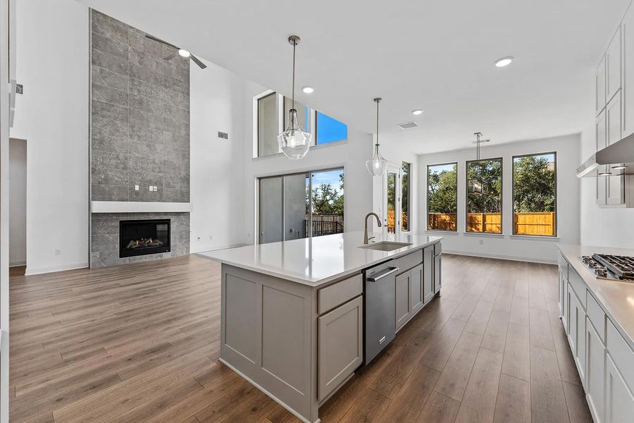 Dakota C Kitchen