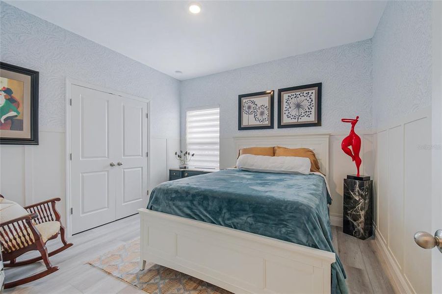 Furnished interior view inside a new home in , Orlando (Image 18).