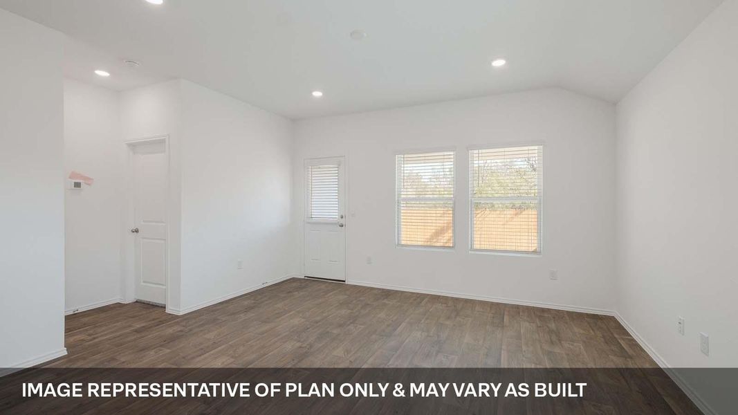 Spacious, unfurnished interior of a new home in Durango, Mustang Ridge (Image 12).
