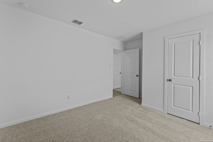 Spacious, unfurnished interior of a new home in Hidden Oasis, San Antonio (Image 12). Spacious, unfurnished interior of a new home in Hidden Oasis, San Antonio (Image 12).
