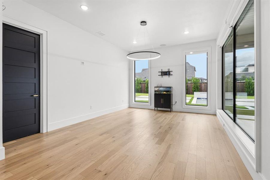 Spacious, unfurnished interior of a new home in , Frisco (Image 29). Spacious, unfurnished interior of a new home in , Frisco (Image 29).