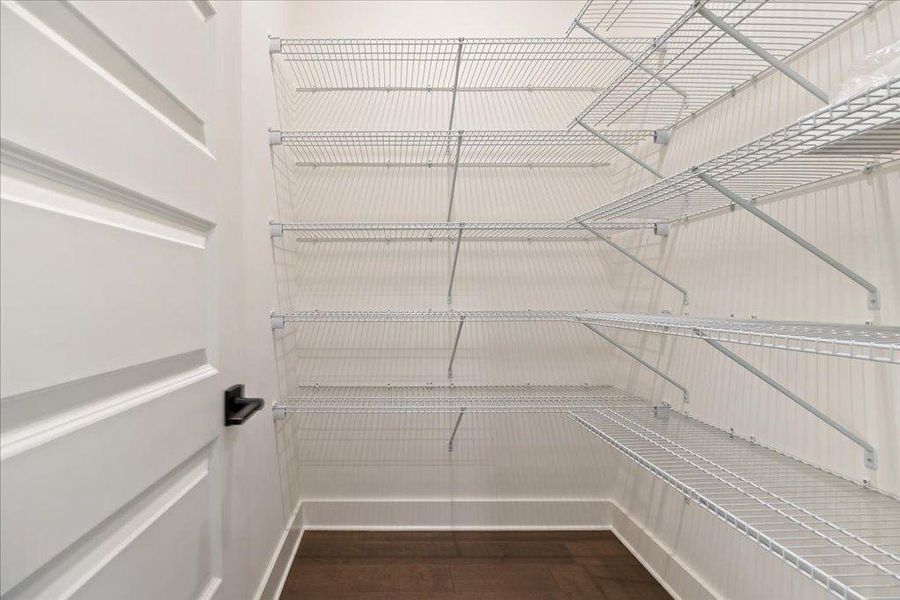 Spacious, unfurnished interior of a new home in Brooks Pond, Cumming (Image 26).