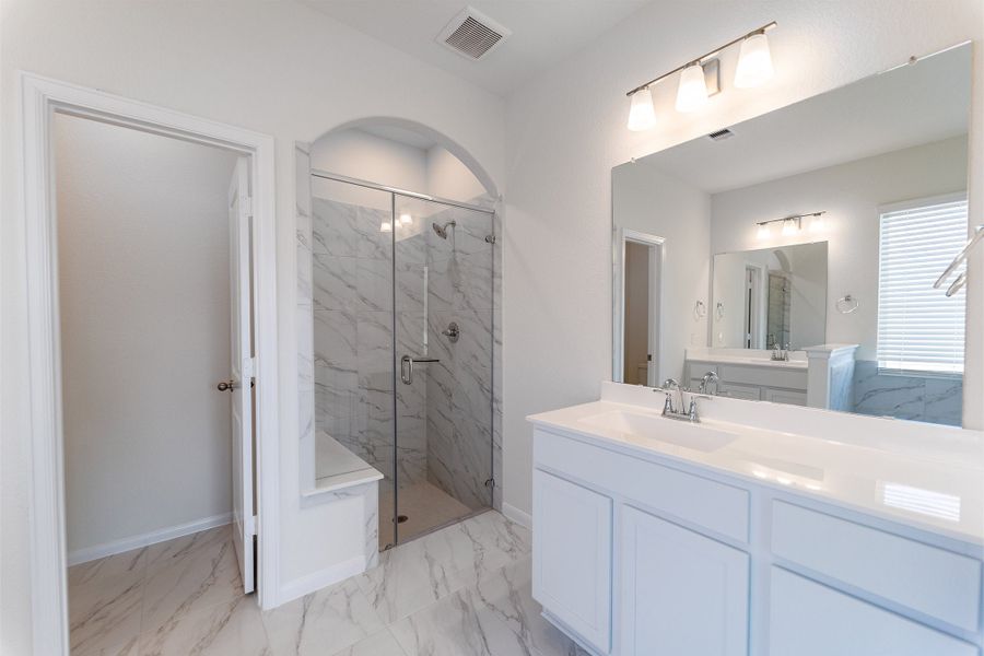 Furnished interior view inside a new home in Harvest Pointe, Needville (Image 10).