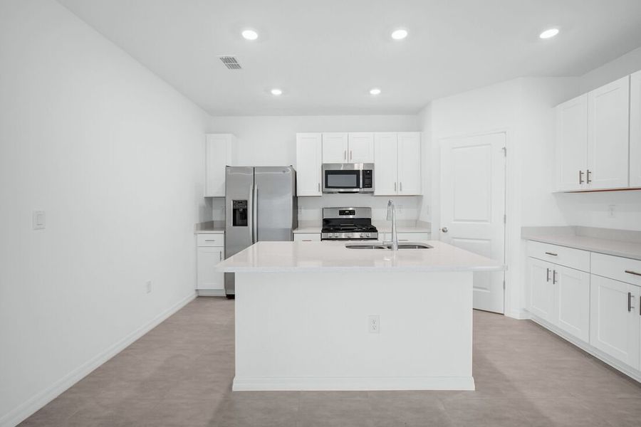 Representative furnished interior of a home built from the Sherwood by Taylor Morrison in Marion Creek, Haines City (Image 9).