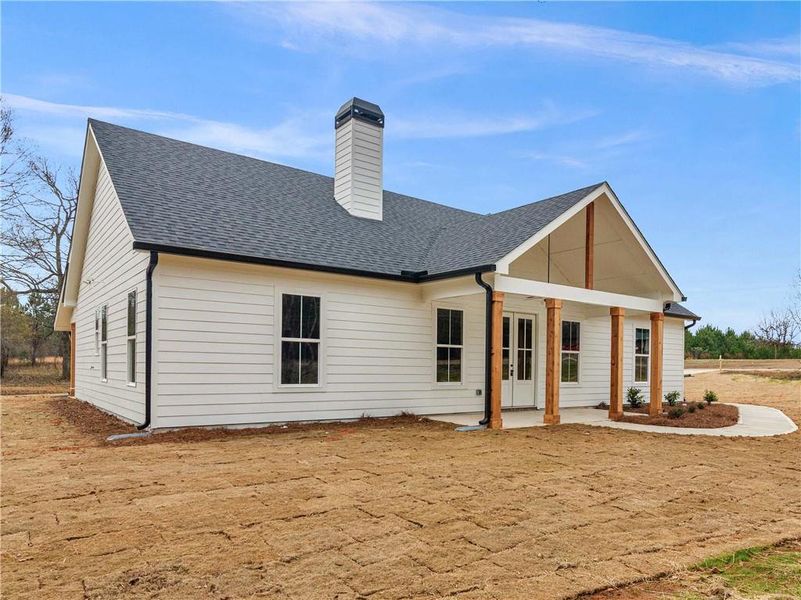 Exterior details and patio area of a home in , Mansfield (Image 20).