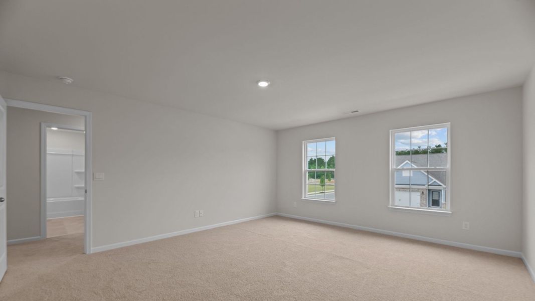 Spacious, unfurnished interior of a new home in West New Bern, New Bern (Image 28).