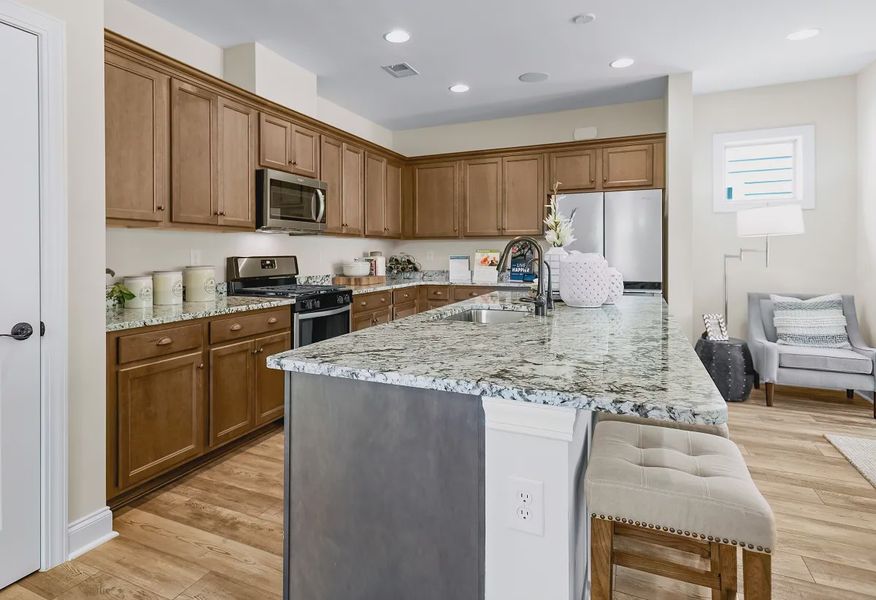 Kitchen - 12 of 37 Kitchen - 12 of 37