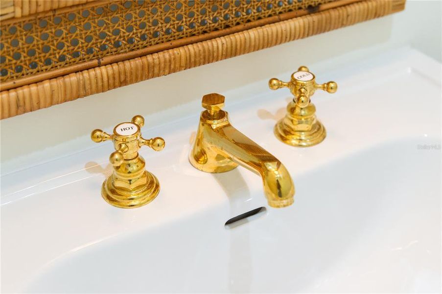 Close-up of interior finishes inside a home in , Tampa (Image 22).