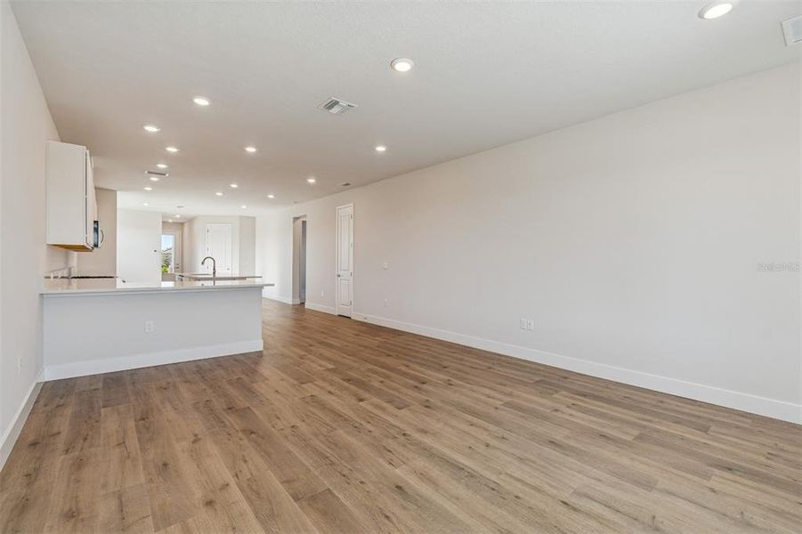 Spacious, unfurnished interior of a new home in Vistera of Venice – Garden Series, Nokomis (Image 25).