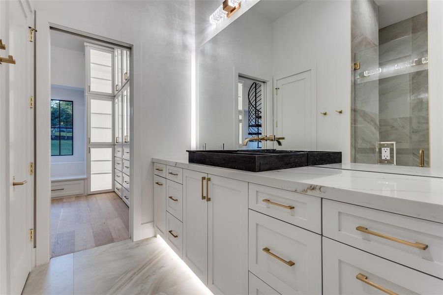 Furnished interior view inside a new home in , McKinney (Image 13).