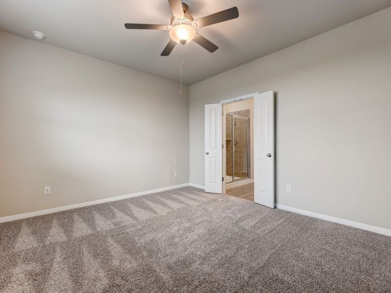 Spacious, unfurnished interior of a new home in Turner's Crossing - Americana Collection, Buda (Image 6).