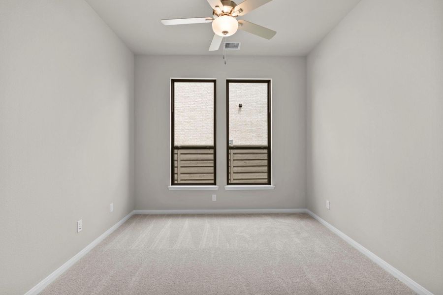 Spacious, unfurnished interior of a new home in Pomona, Manvel (Image 16).