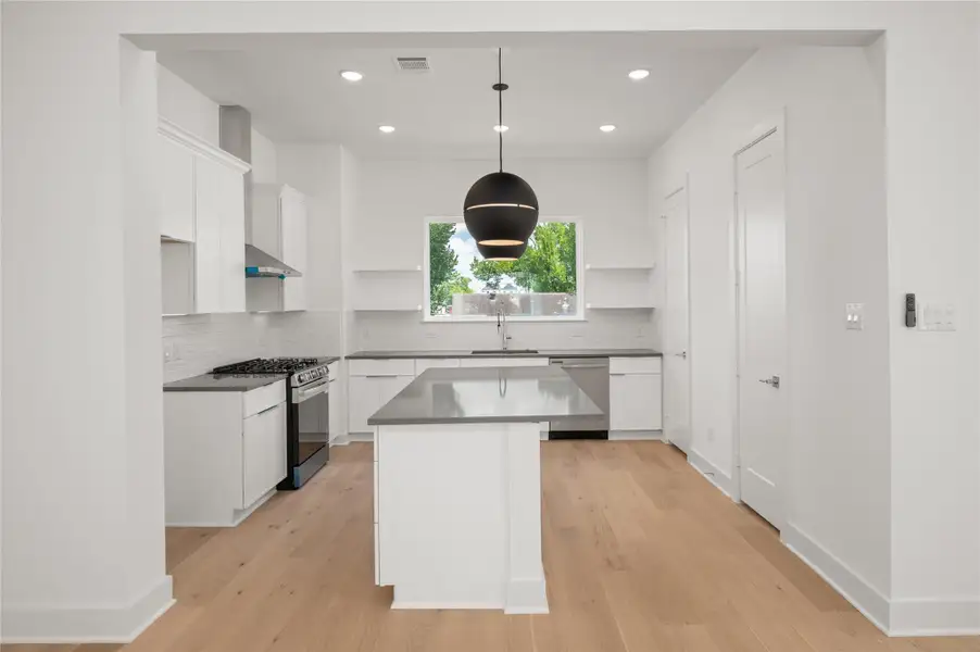 Furnished interior view inside a new home in , Houston (Image 19).