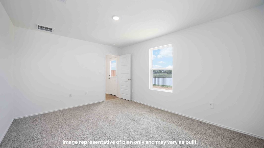 Spacious, unfurnished interior of a new home in Terra Vista, Lubbock (Image 19).