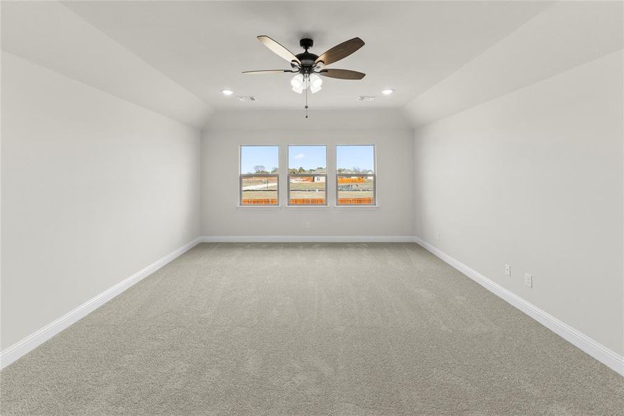 24. 705 Soprano - Game