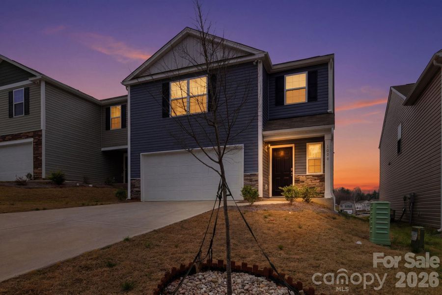 Front exterior of a new home in Huffman Ridge, Hickory, NC, highlighting curb appeal (Image 19).